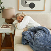 Plüschdecke mit ClimaDry -Faserfüllung (152x177cm) - American Styled Bedding